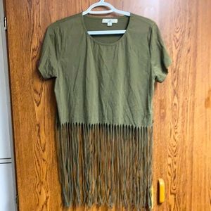 Ua Los Angeles fringe army green short sleeve slighted cropped crop top